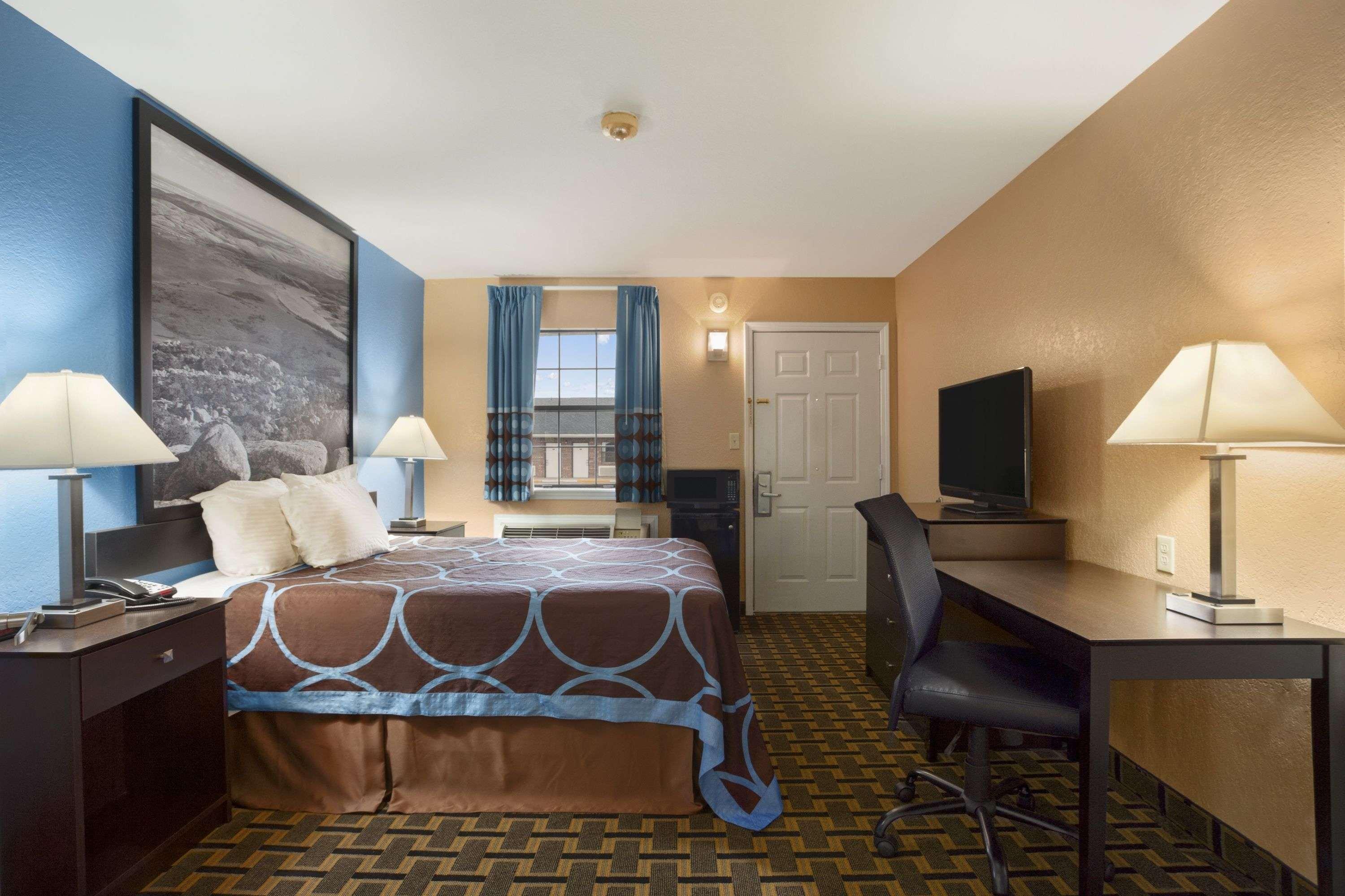 Super 8 By Wyndham Henryetta Motel Dış mekan fotoğraf